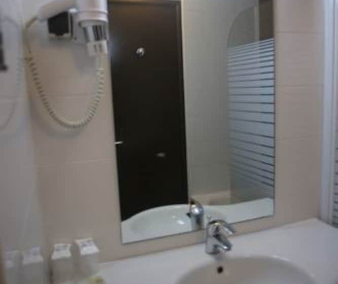 Номер Стандарт, Euro Hôtel Airport Orly Rungis