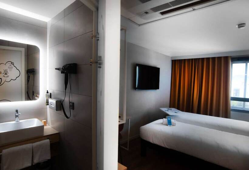 스탠다드 룸, Ibis Styles Clermont Ferrand Aéroport