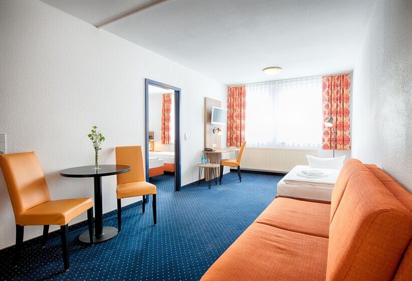 Семейный Номер, Achat Hotel Dresden Altstadt