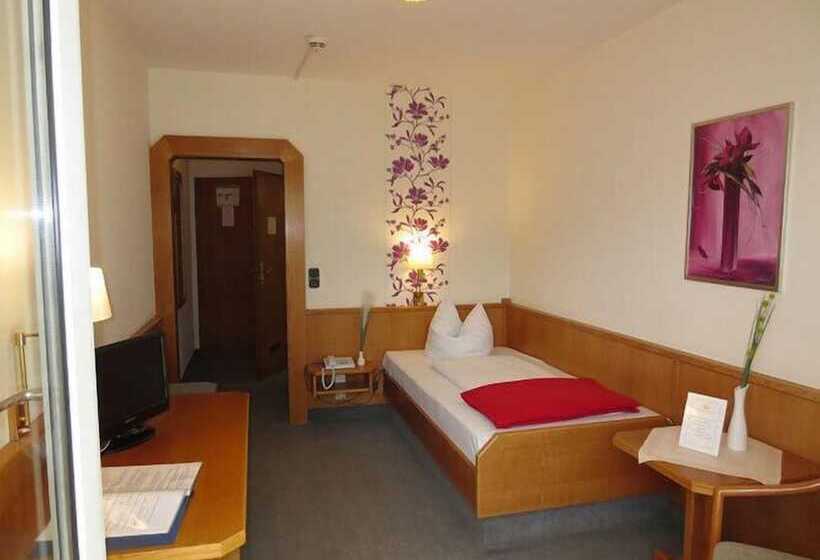 Quarto Estandar Individual, Krone