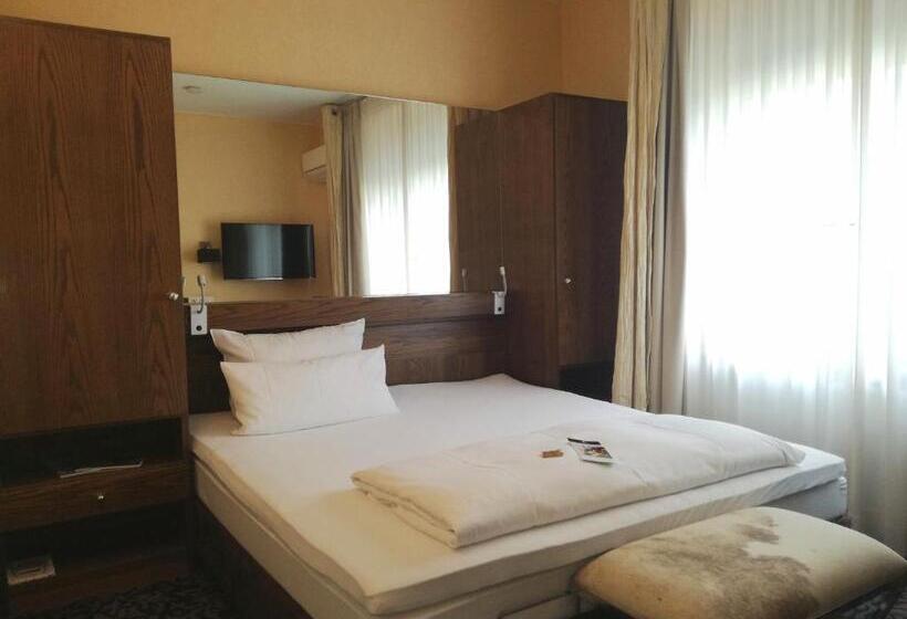 舒适型单人间, Top Hotel Krämer