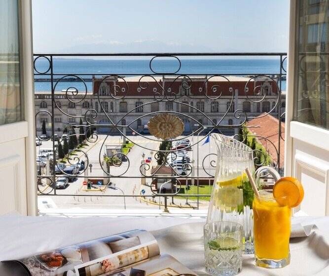 غرفة بريميوم فردية, Mediterranean Palace