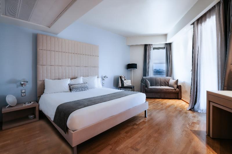 주니어 스위트, Domotel Olympia