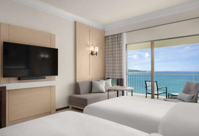 クラブルーム, Rihga Royal Laguna Guam Resort