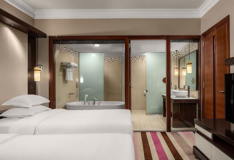 クラブスイート, Rihga Royal Laguna Guam Resort