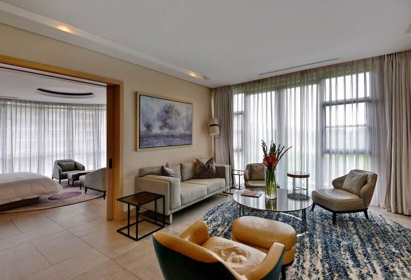 프레지덴셜 스위트, The Houghton Hotel, Spa, Wellness & Golf