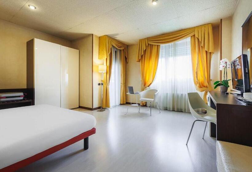 スタンダードルーム, Jr Hotels Bologna Amadeus