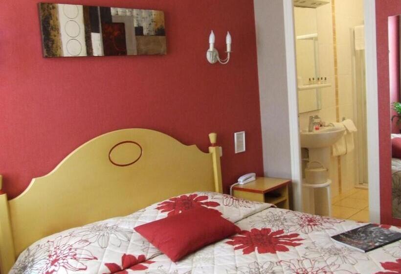 Номер Стандарт, Hôtel De La Poste
