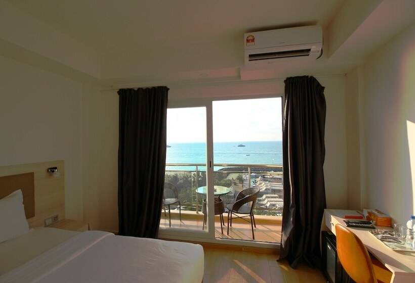 غرفة عائلية متصلة, Icom Marina Sea View