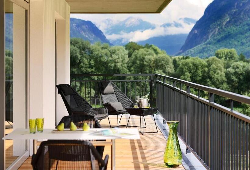 Люкс с Балконом, Dolomitengolf Suites