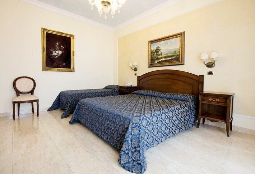 Номер Стандарт Трехместный, Grand Hotel President