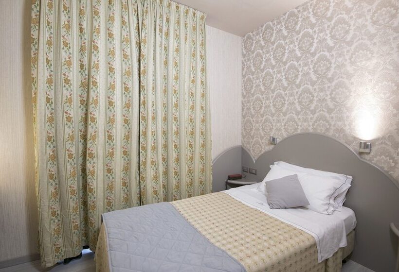 스탠다드 싱글 룸, Marchi Hotel