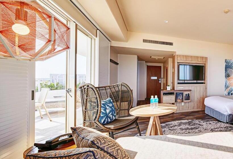 Номер Executive, Ana Intercontinental Ishigaki Resort, An Ihg