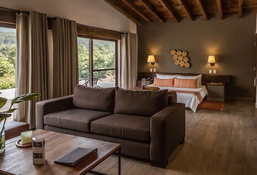 سوییت سوپریور, Avandaro Golf & Spa Resort