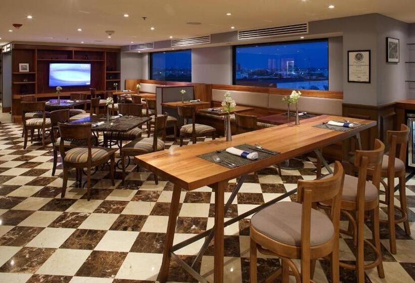 Executive Oda, Villahermosa Marriott