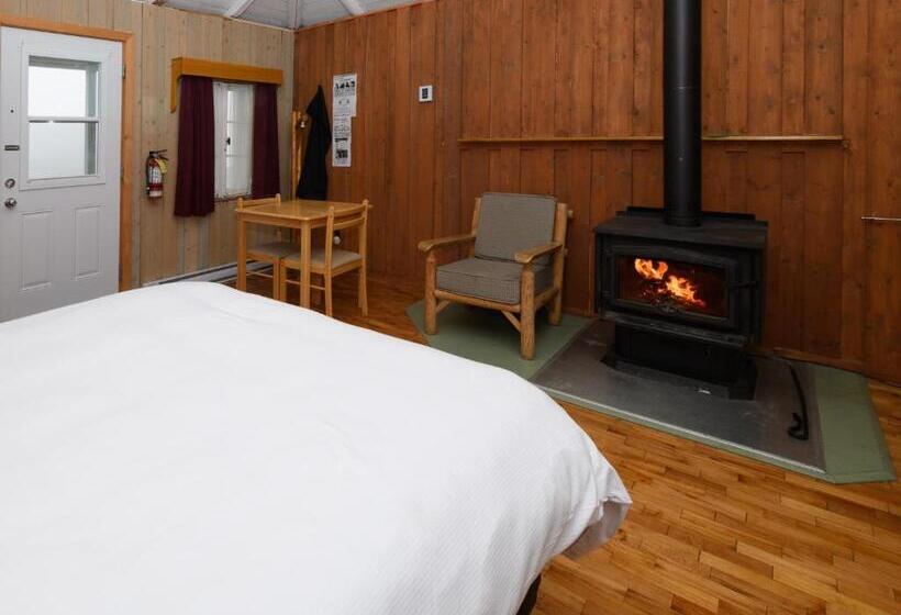 كابينة, Au Pic De L Aurore Motel Chalets