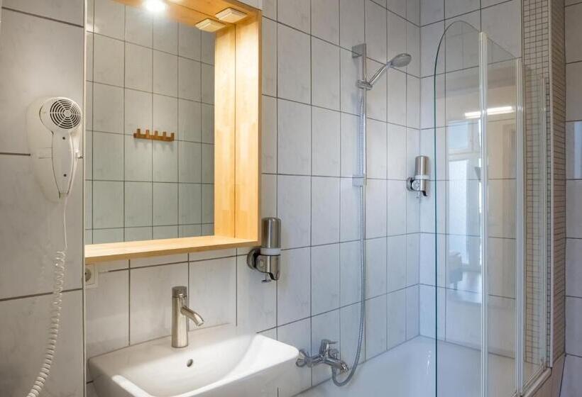 Номер Комфорт, Dingdong Koblenz   City Apartments