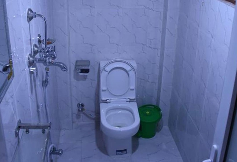 اتاق اکونومی یک تخته, Subha Guest House