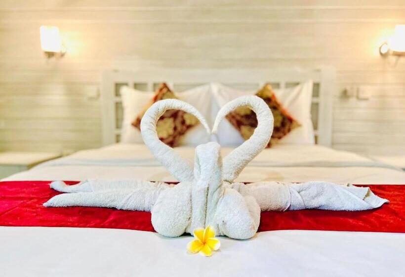 Номер Deluxe Вид на Море с Балконом, Tarci Bungalows Lembongan