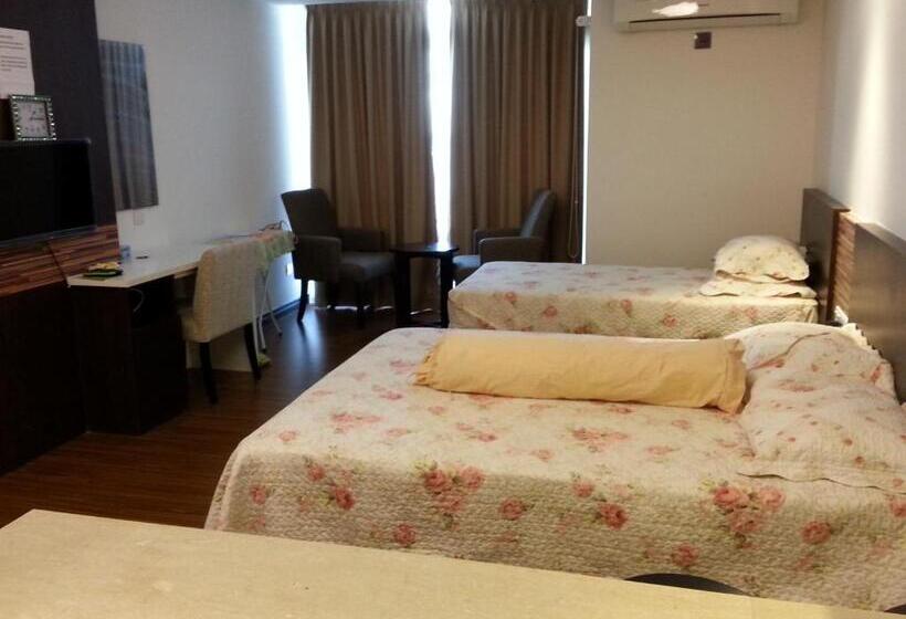 غرفة ديلوكس ثلاثية, Best Studio Guest House