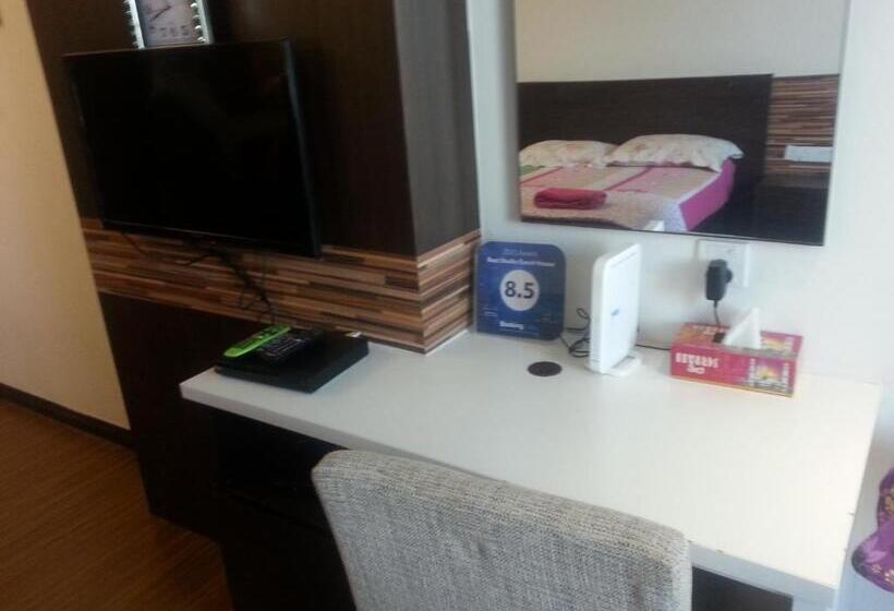 إستديو عائلى, Best Studio Guest House