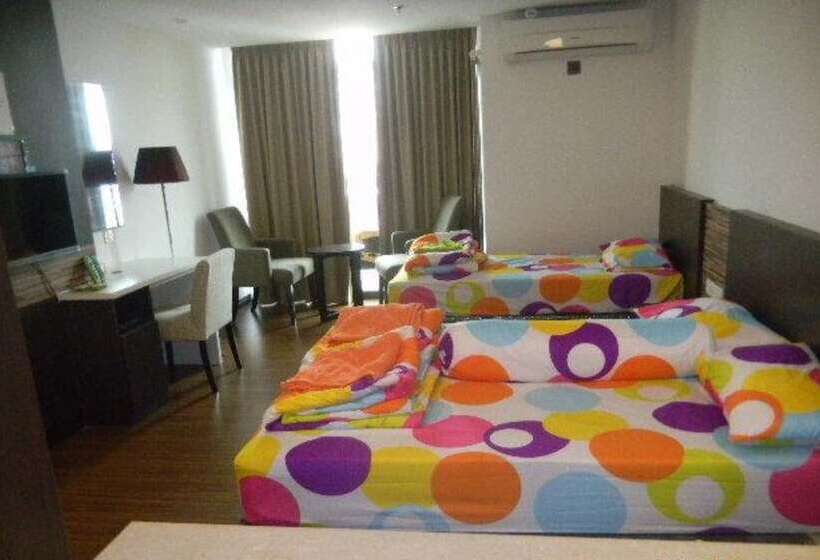 غرفة ديلوكس ثلاثية, Best Studio Guest House