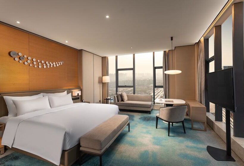 Номер Superior, Ramada Plaza Wyndham Xiangyang Xiangzhou