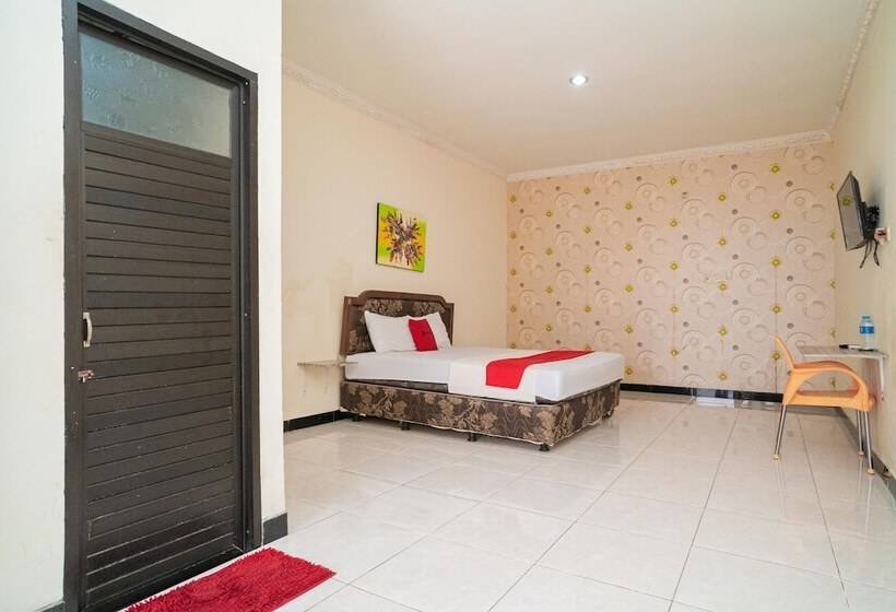 اتاق استاندارد, Reddoorz At Jalan Bukit Keminting