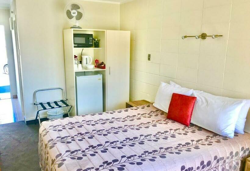 Номер Стандарт, Tui Oaks Motel