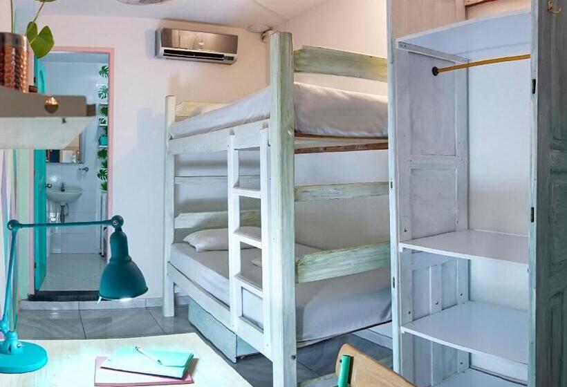 Quarto Economy, La Brisa Loca Hostel