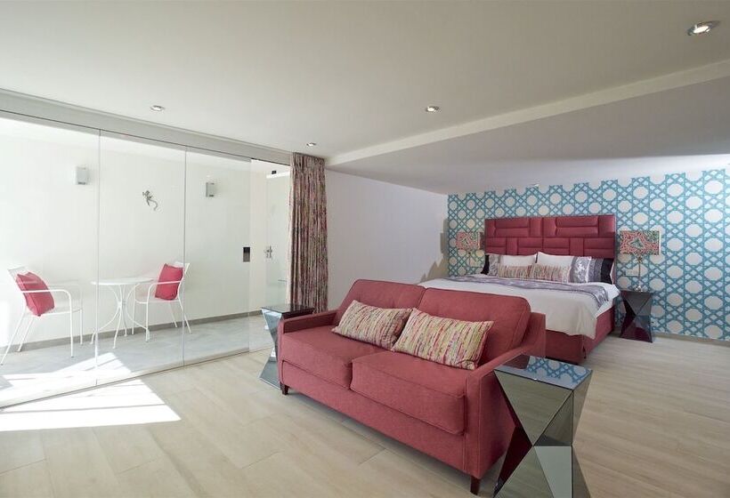 Люкс Повышенной Комфортности, Three Palms   Adults Only