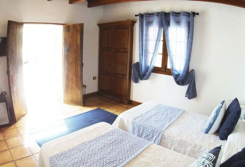 Quarto Estandar, Rural Rugama