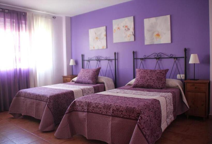 Семейный Номер, Hostal Zaguan