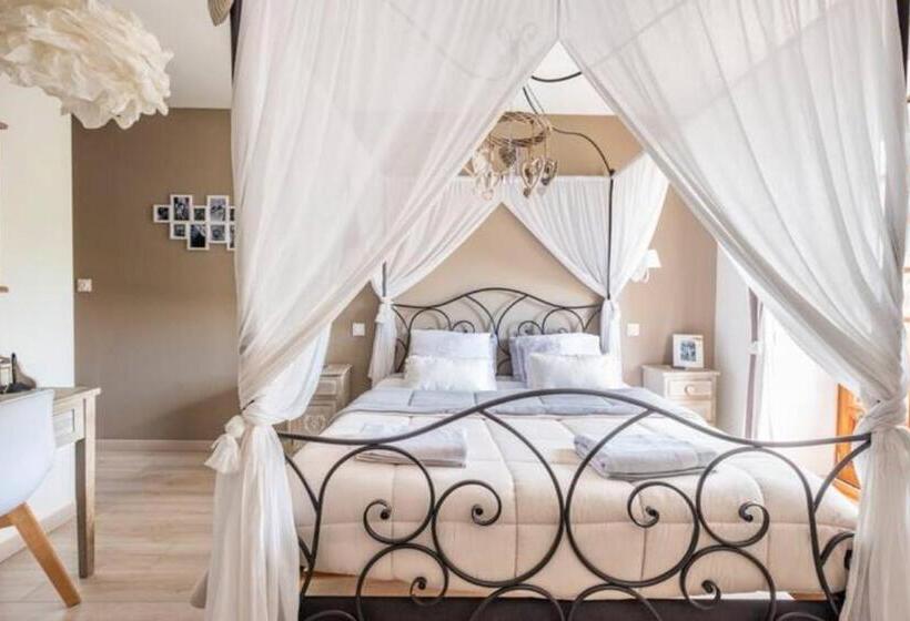 Family Suite, B&b Des Histoires D Anges   Côté Jardin   Accueil Vélo