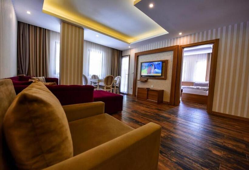 2 Bedroom Apartment, Serah Residence