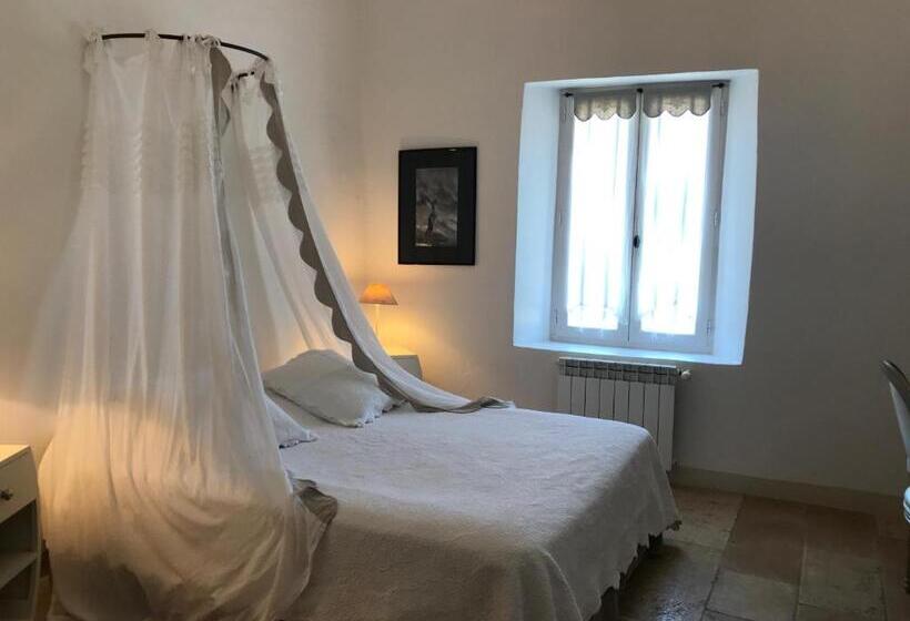 Номер Deluxe, Le Moulin Des Sources