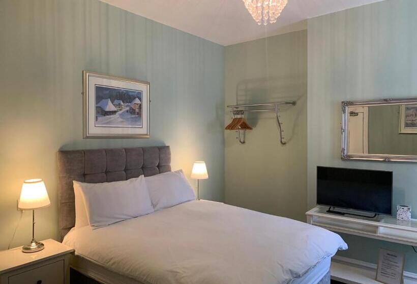 Номер Стандарт Трехместный, Shrubbery Guest House