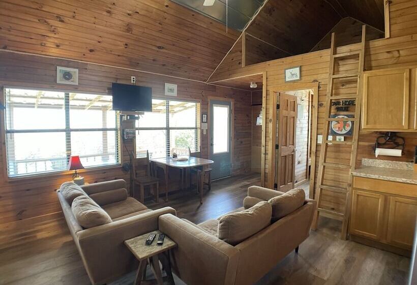 کابین, Walnut Canyon Cabins