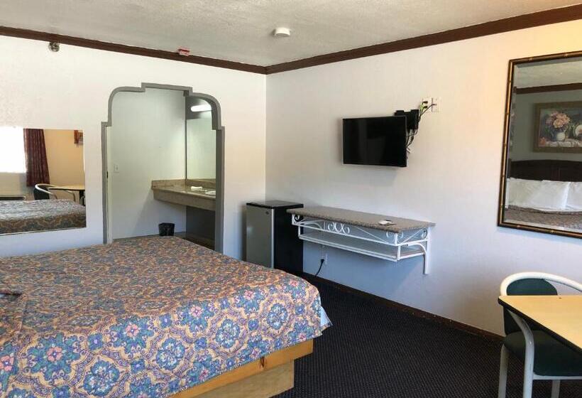 חדר סטנדרט עם מיטת קינג, Starlight Inn, Valley Blvd   Downtown La