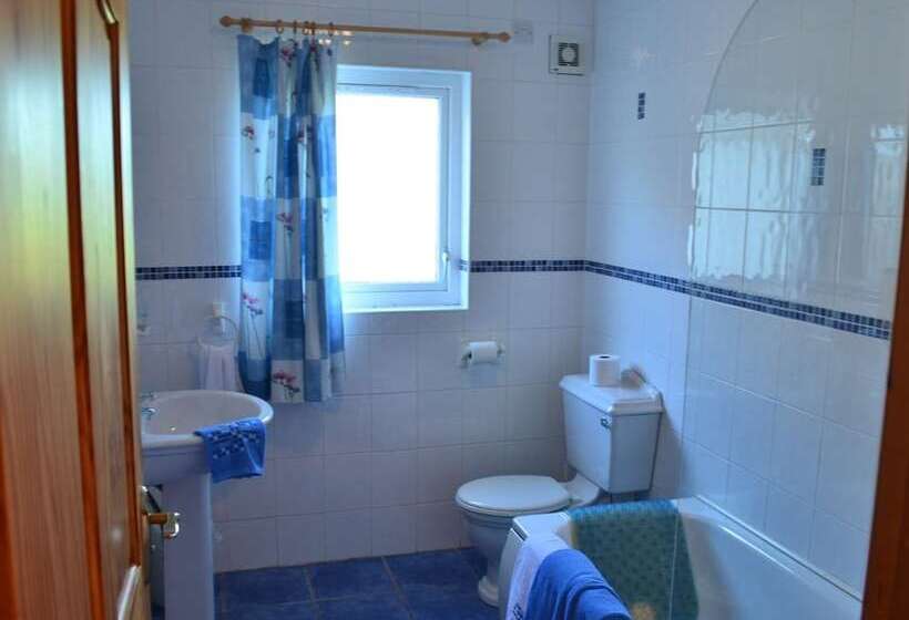 Номер Стандарт, Manorview B&b