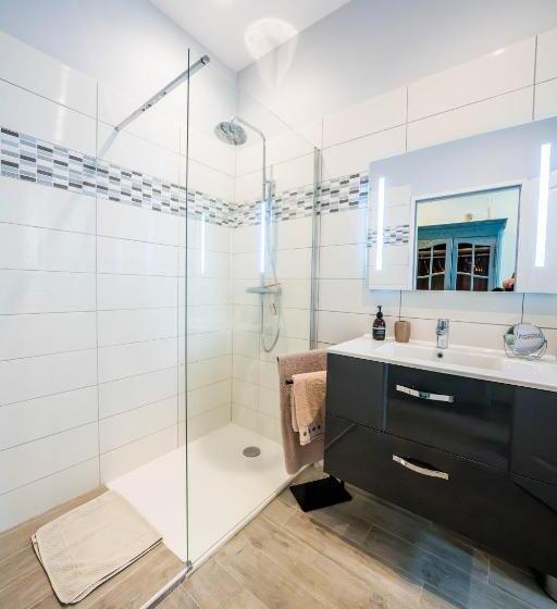 Номер Стандарт Вид на Сад, La Maison Jaffran, Suite En Ville