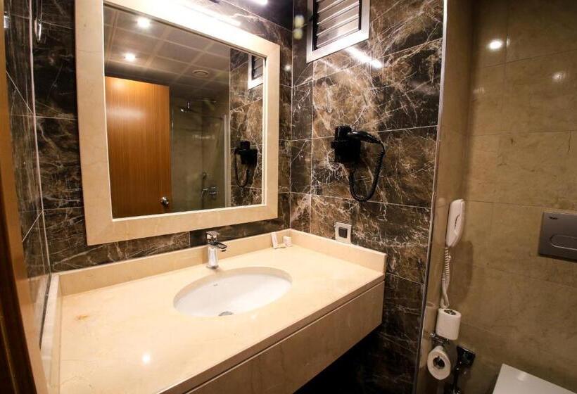 디럭스 룸, Aymi̇ra Hotel & Spa