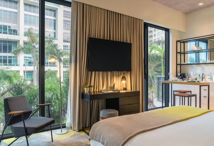 Студия Стандарт, Hyde Suites Midtown Miami