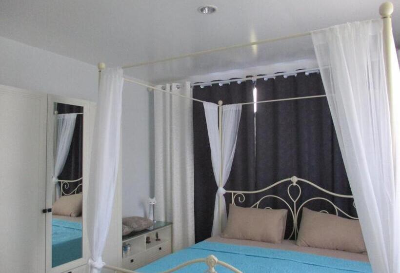 إستديو قياسى مزود بشرفة, Similan