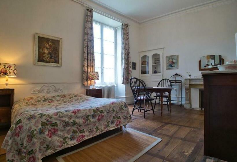 Номер Стандарт, La Maison Du Notaire Royal