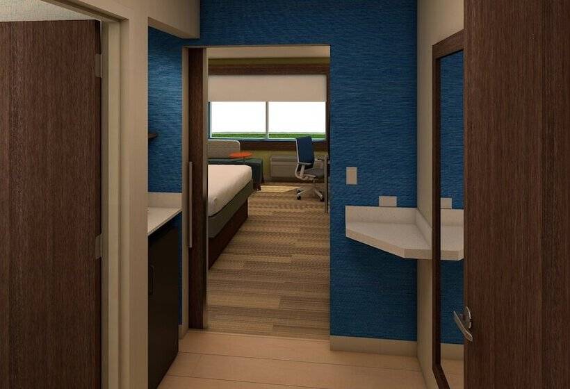 스위트, Holiday Inn Express & Suites Warrensburg North, An Ihg