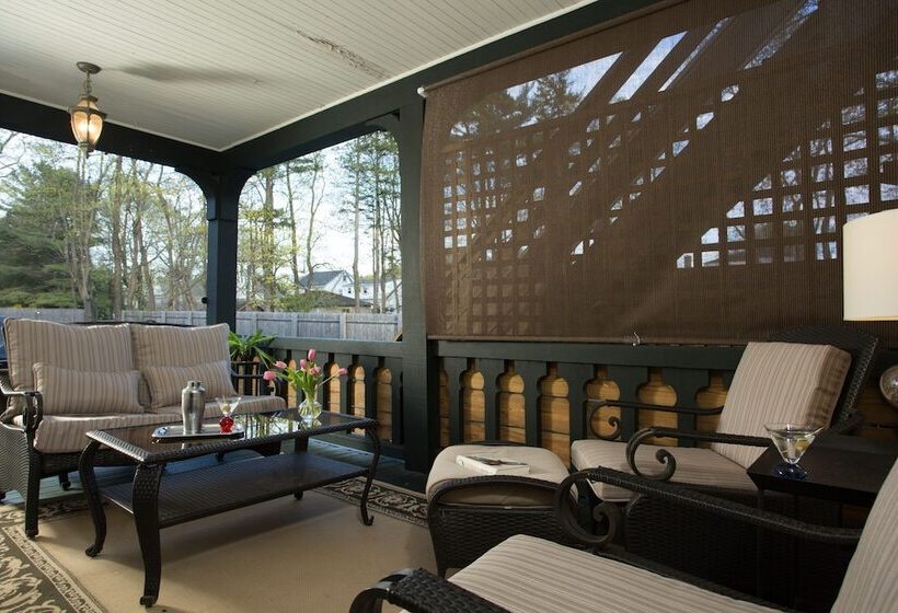 Номер Deluxe, Atlantean Cottage