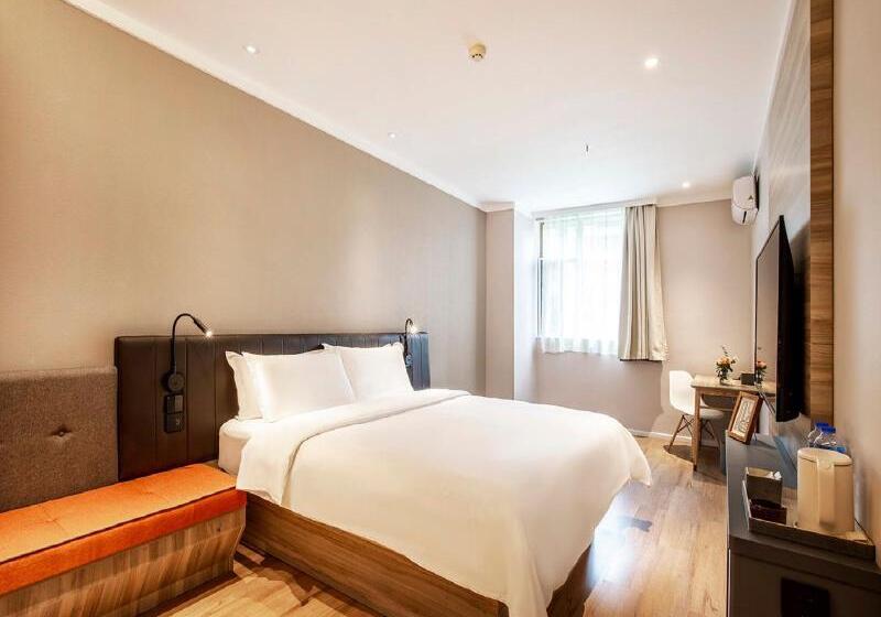 Quarto Estandar Cama King, Graduate By Hilton Nashville
