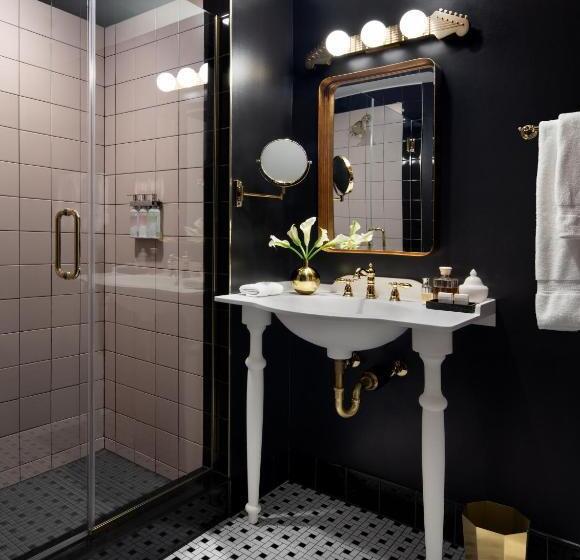 Quarto Premium, Graduate By Hilton Nashville