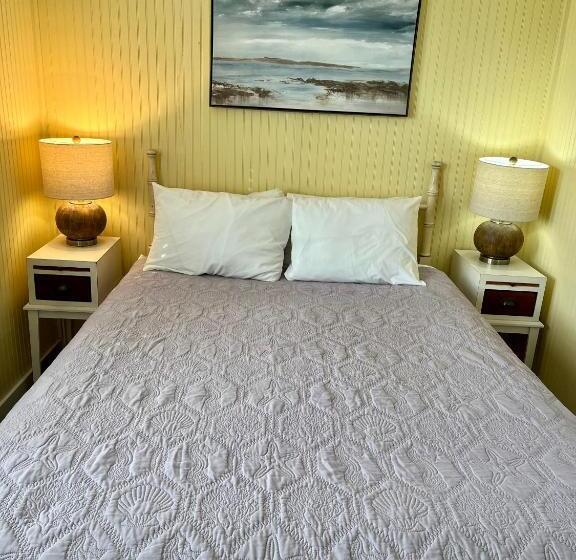 带大床的套房, Seashell Village Resort Near The Beach With Kitchens